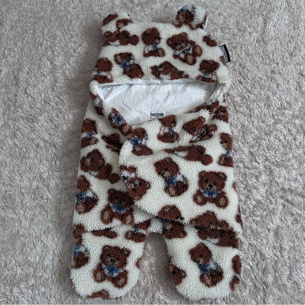 Moschino Cozy Teddy Bear Patterned Sherpa Baby Onesie